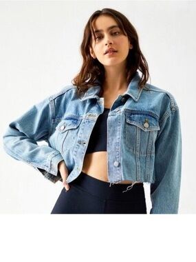 PACSUN Cropped raw hem denim jean jacket trucker blue womens size M/L